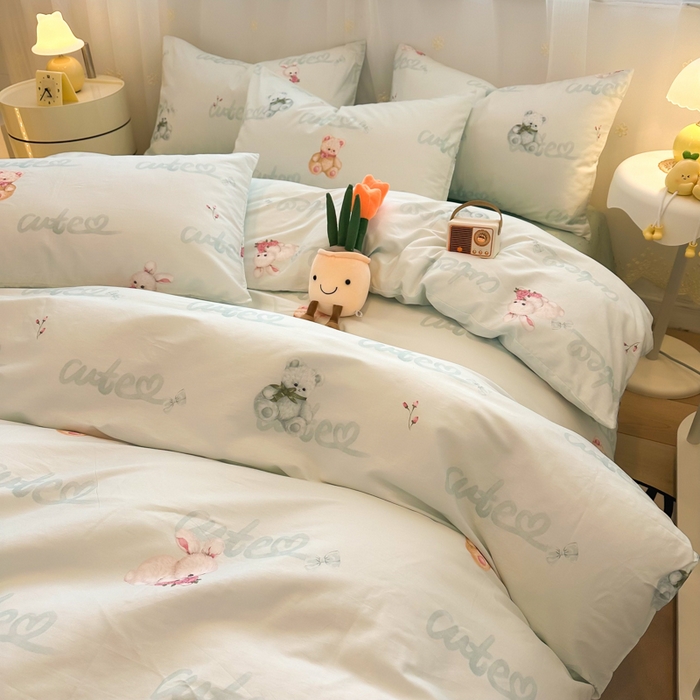 91家纺网 家纺一手货源 找家纺 2025新款40支全棉卡通系列四件套 甜梦小熊