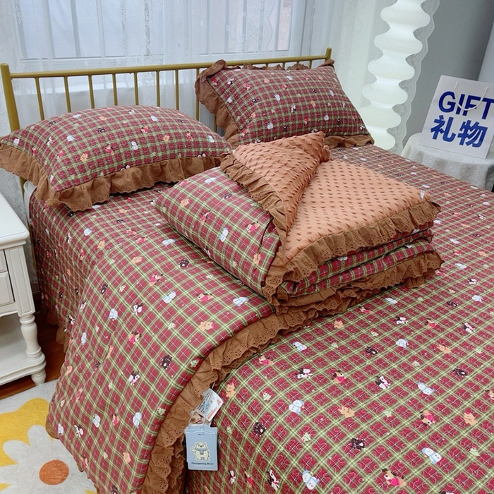 91家纺网 家纺一手货源 找家纺 韩版纯棉豆豆被床盖四件套春秋被加厚冬被同款纯棉被套砂洗棉花床盖三件套四季通用 新年圣诞