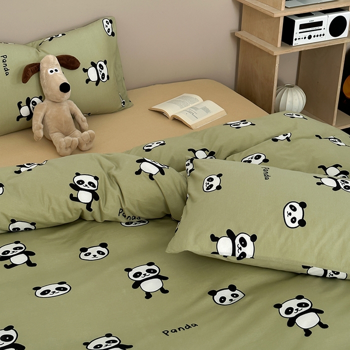 91家纺网 家纺一手货源 找家纺 绫韵家纺 2025春夏新品母婴A类全棉纯棉针织棉软糯糯小可爱卡通床单款四件套 欢乐熊