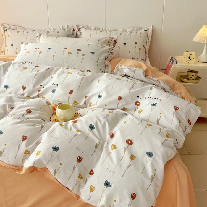 91家纺网 家纺一手货源 找家纺 2025新款133X76宽幅全棉纯棉印花系列四件套 蝶恋花-米