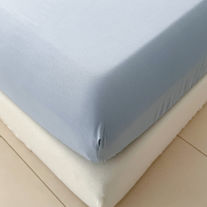 91家纺网 家纺一手货源 找家纺 2025新款133X76宽幅全棉纯棉印花系列单品床笠 时尚韵律-蓝