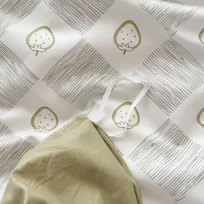 91家纺网 家纺一手货源 找家纺 2025新款133X76宽幅全棉纯棉印花系列单品被套 有点甜-绿