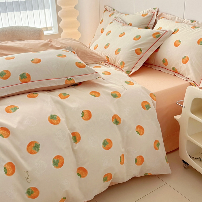 91家纺网 家纺一手货源 找家纺 2025新款133X76宽幅全棉纯棉印花系列四件套 柿如意-桔