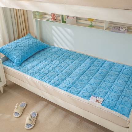 91家纺网 家纺一手货源 找家纺 （总）（买家秀爆款不断货）A类母婴级学生宿舍上下铺牛奶绒床垫子雪花绒床垫子牛奶绒雪花绒床护垫子牛奶绒床褥子