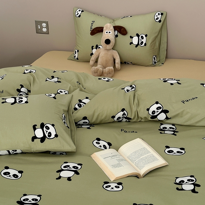 91家纺网 家纺一手货源 找家纺 绫韵家纺 2025春夏新品母婴A类全棉纯棉针织棉软糯糯小可爱卡通床单款四件套 欢乐熊