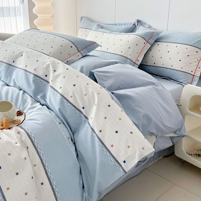 91家纺网 家纺一手货源 找家纺 2025新款133X76宽幅全棉纯棉印花系列四件套 时尚韵律-蓝