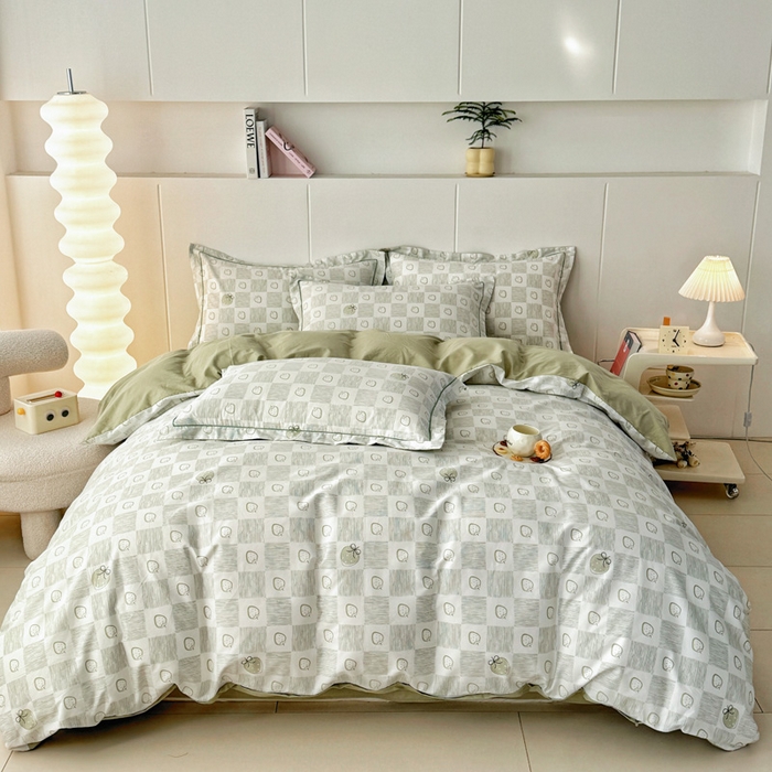 91家纺网 家纺一手货源 找家纺 2025新款133X76宽幅全棉纯棉印花系列四件套 有点甜-绿