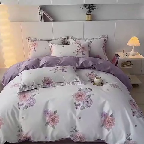 91家纺网 家纺一手货源 找家纺 2025新款133X76宽幅全棉纯棉印花系列四件套 长相思-紫