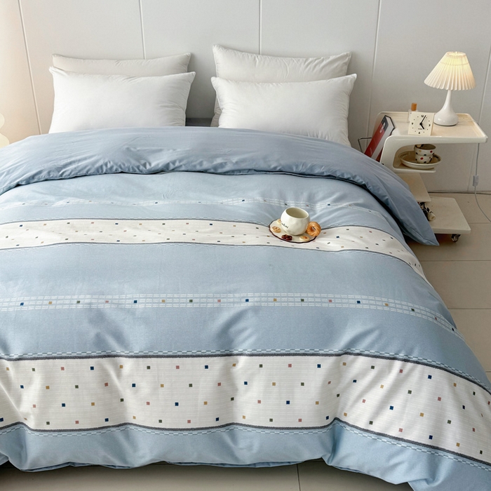 91家纺网 家纺一手货源 找家纺 2025新款133X76宽幅全棉纯棉印花系列单品被套 时尚韵律-蓝