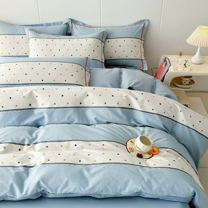 91家纺网 家纺一手货源 找家纺 2025新款133X76宽幅全棉纯棉印花系列四件套 时尚韵律-蓝