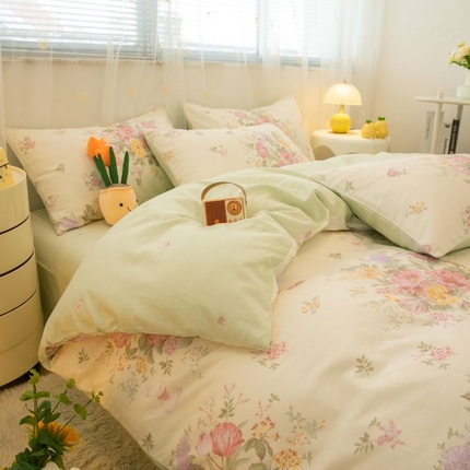 91家纺网 家纺一手货源 找家纺 2025新款40支全棉卡通系列四件套 半夏花语