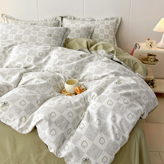 91家纺网 家纺一手货源 找家纺 2025新款133X76宽幅全棉纯棉印花系列四件套 有点甜-绿