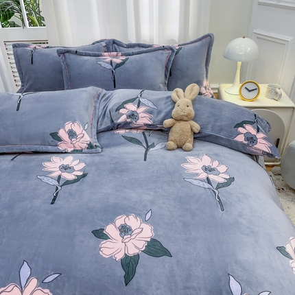 91家纺网 家纺一手货源 找家纺 （总）(买家秀 爆款不断货）A类母婴级双面牛奶绒四件套珊瑚绒雪花绒四件套AB版高克重牛奶绒四件套纯色牛奶绒