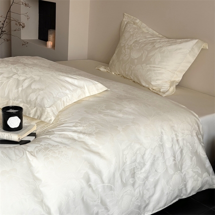 鹿班家居 2025新款100S长绒棉精美提花系列四件套-玫瑰美遇（标准会员-20） 玫瑰美遇-白色