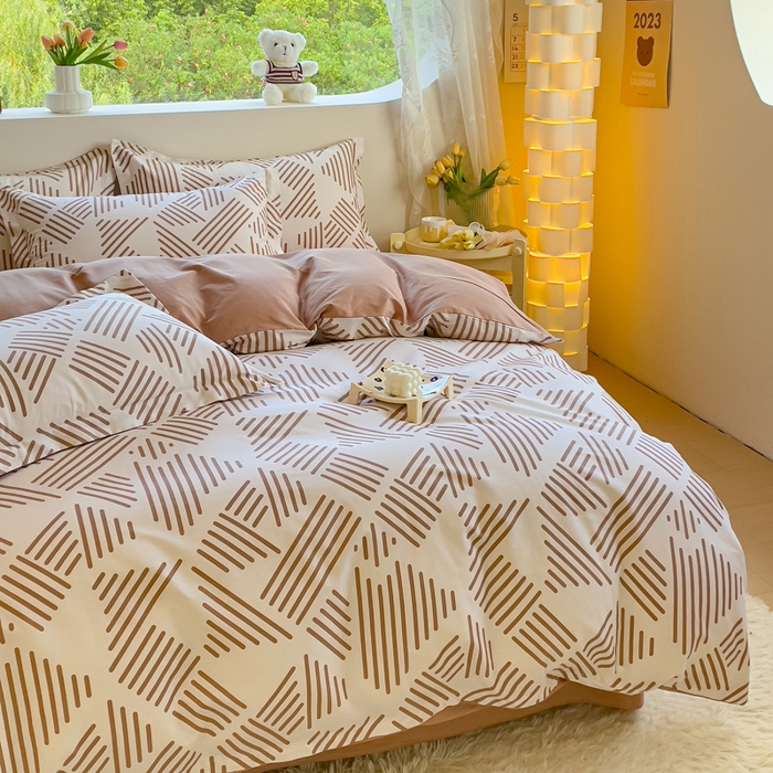 91家纺网 家纺一手货源 找家纺 2023-2024新款13070全棉好卖花型套件系列-四件套 简格卡琪