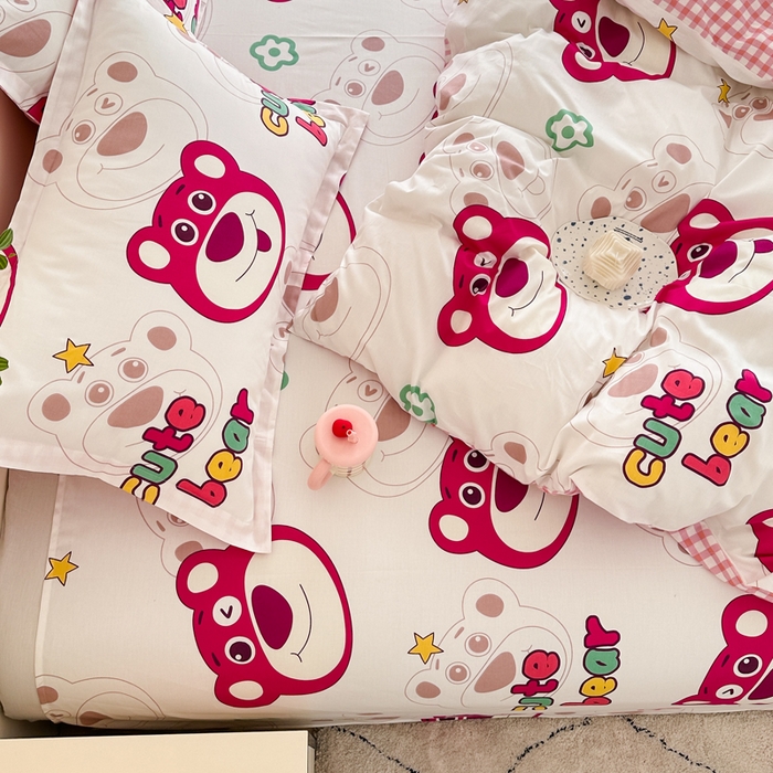 91家纺网 家纺一手货源 找家纺 天之爱 2026新款全棉印花四件套 草莓熊熊