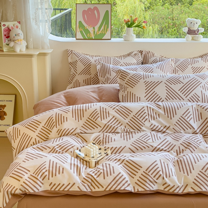 91家纺网 家纺一手货源 找家纺 2023-2024新款13070全棉好卖花型套件系列-四件套 简格卡琪