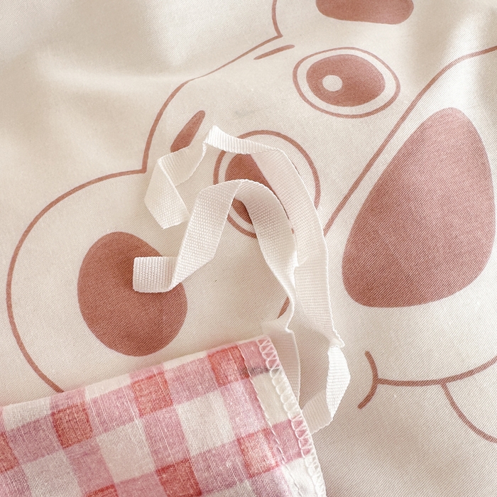 91家纺网 家纺一手货源 找家纺 天之爱 2026新款全棉印花四件套 草莓熊熊