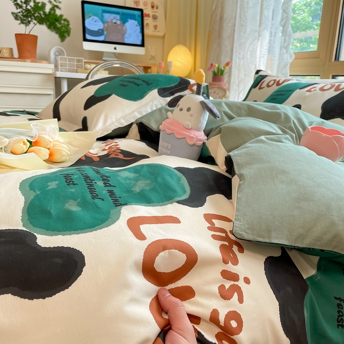 91家纺网 家纺一手货源 找家纺 2023-2024新款13070全棉好卖花型套件系列-单被套 蜗居