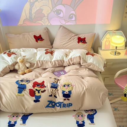 91家纺网 家纺一手货源 找家纺 2025新款糯糯棉(110克）大版卡通毛巾绣四件套（提供买家绣）-场景二 梦想动物城