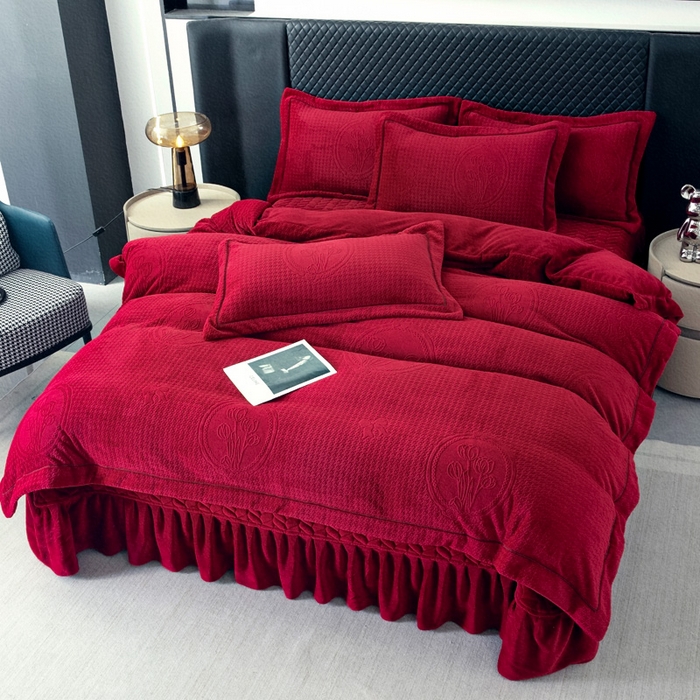 91家纺网 家纺一手货源 找家纺 畅畅家纺 2025新款12斤加厚冬季轻奢款230克全消光立体雕花牛奶绒夹棉床盖四件套 轻奢花语-红色