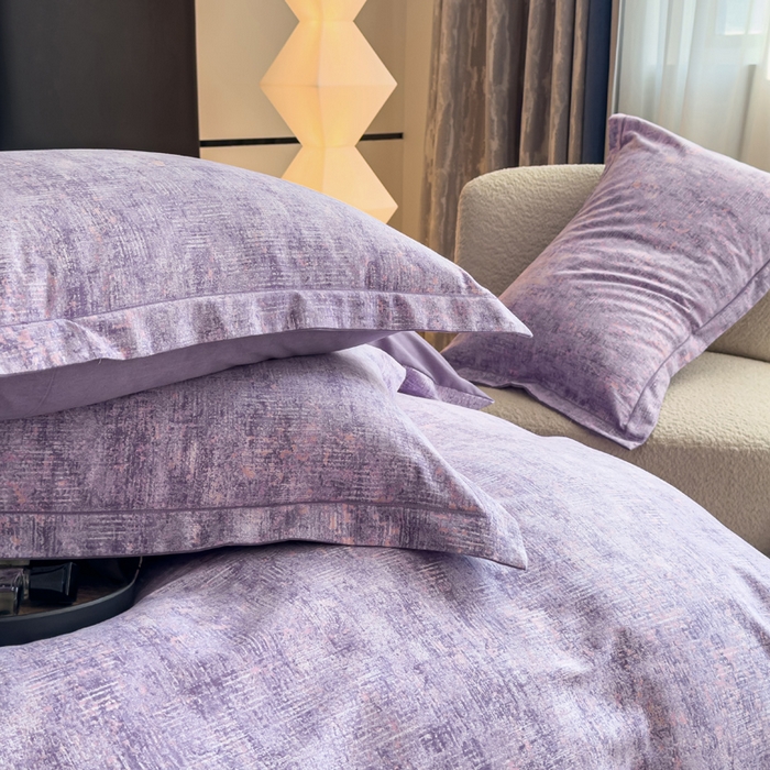 91家纺网 家纺一手货源 找家纺 优品阁 2024新款亲肤舒适全棉磨毛四件套学生三件套系列 嘉柏俪紫