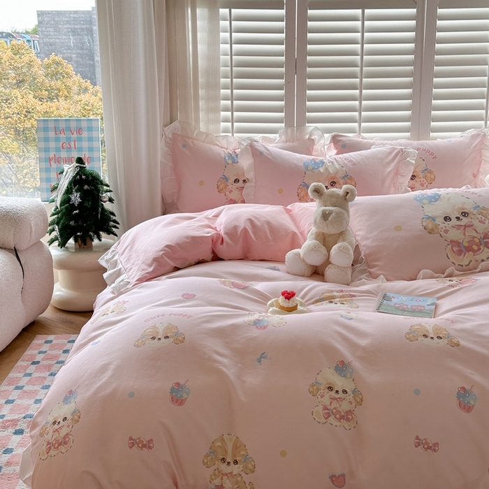 91家纺网 家纺一手货源 找家纺 2025新款洛丽塔全棉花边四件套 冰淇淋小狗