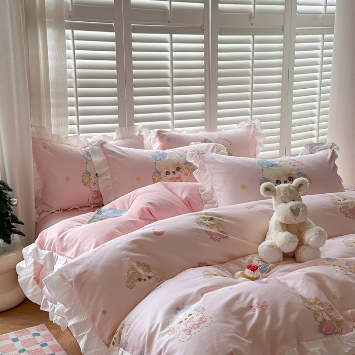 91家纺网 家纺一手货源 找家纺 2025新款洛丽塔全棉花边四件套 冰淇淋小狗