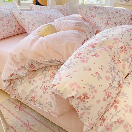 91家纺网 家纺一手货源 找家纺 （总）小懒猪 2025年新款花卉小清新全棉13372四件套