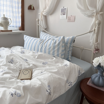 91家纺网 家纺一手货源 找家纺 （总）恋恋三季 2025新款嵌绳款春夏田园蓝花楹系列四件套-第一组