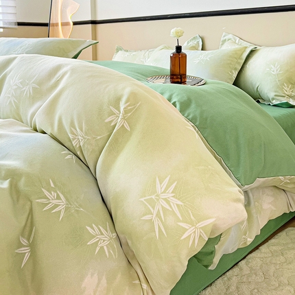 91家纺网 家纺一手货源 找家纺 梦卓家纺 2025新款小清新植物羊绒印花单被套 森林密语