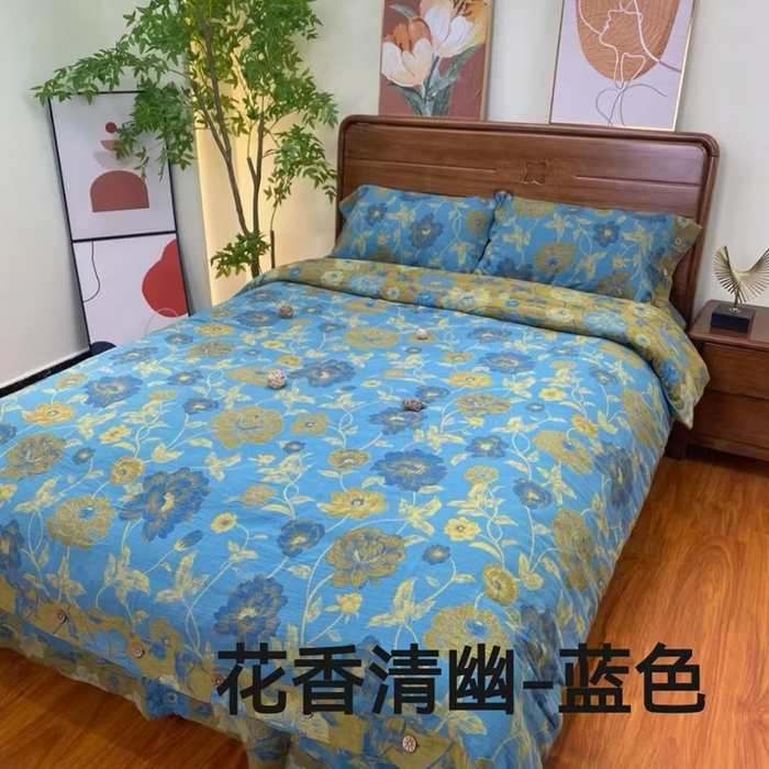 91家纺网 家纺一手货源 找家纺 鲁爱 2025新款全棉色织双层纱纽扣款四件套 花香清幽-蓝色