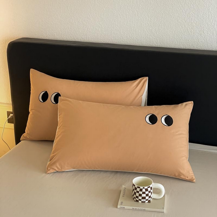 91家纺网 家纺一手货源 找家纺 ab家纺 2025新款纯色水洗棉笑脸双拼绣花四件套 笑脸  西柚米咖