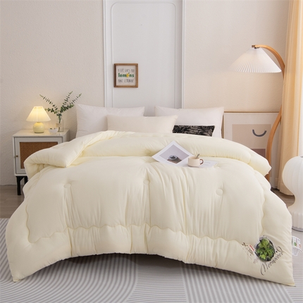 91家纺网 家纺一手货源 找家纺 寝美资家居 2025新款直播爆款艾草被 白色