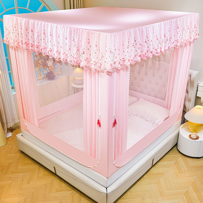 91家纺网 家纺一手货源 找家纺 艾晶美家纺有限公司 2025新款坐式刺绣床帘蚊帐 樱花粉