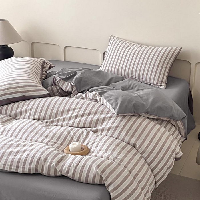 91家纺网 家纺一手货源 找家纺 ab家纺 2024新款色织全棉40支水洗棉条纹四件套  天竺棉 稀咖