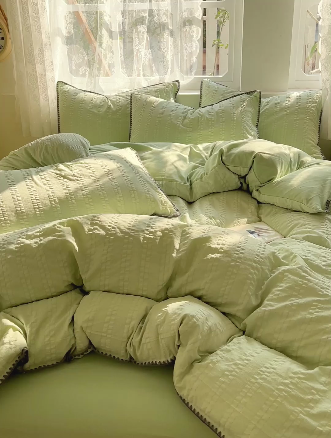 91家纺网 家纺一手货源 找家纺 娜娜 2025新款磨毛水洗棉泡泡纱贝壳边四件套 泡泡纱-果绿