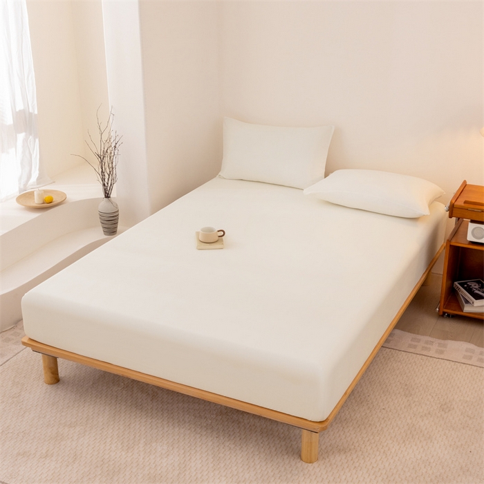 91家纺网 家纺一手货源 找家纺 优迈 2025新款水洗棉亲肤磨毛纯色单品系列单床笠单枕套三件套 纯白