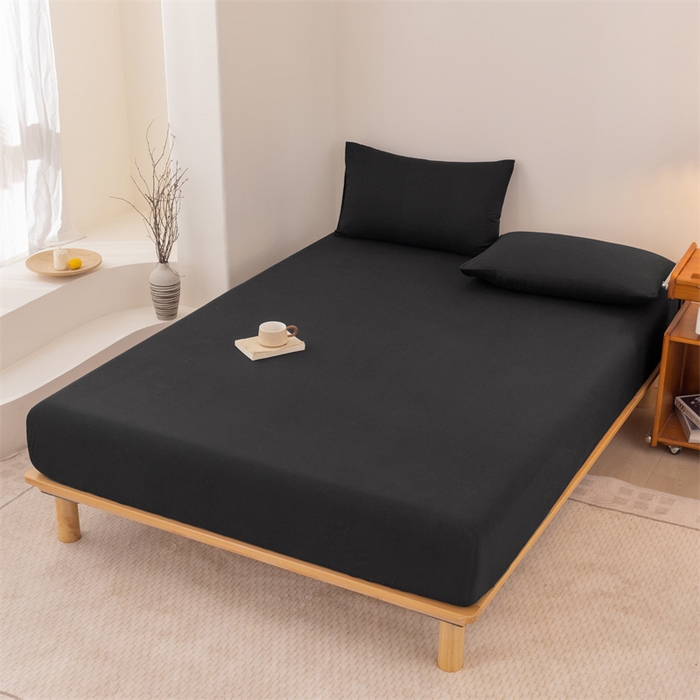91家纺网 家纺一手货源 找家纺 优迈 2025新款水洗棉亲肤磨毛纯色单品系列单床笠单枕套三件套 黑色