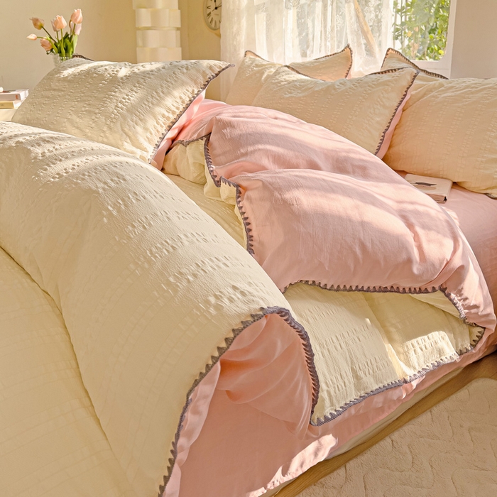 91家纺网 家纺一手货源 找家纺 娜娜 2025新款磨毛水洗棉泡泡纱贝壳边四件套 泡泡纱-奶昔黄