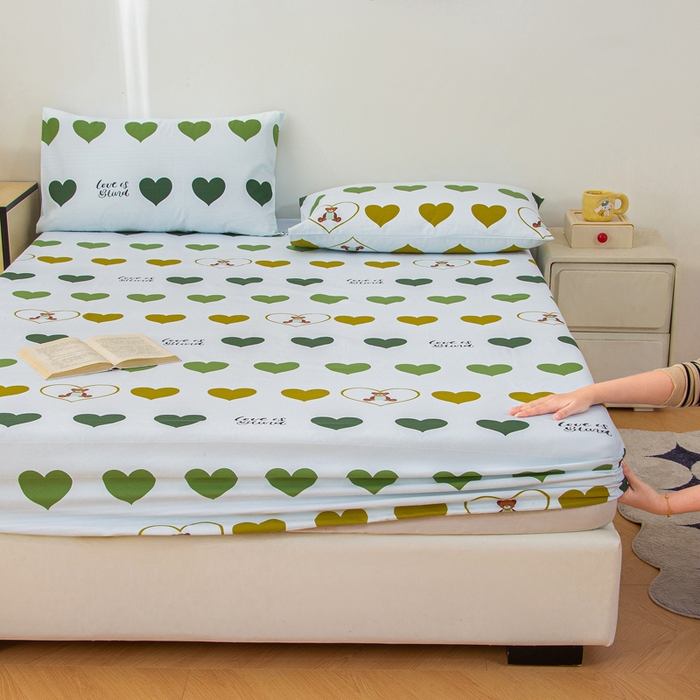 91家纺网 家纺一手货源 找家纺 首爱 2025新款五幅段床笠 心心熊