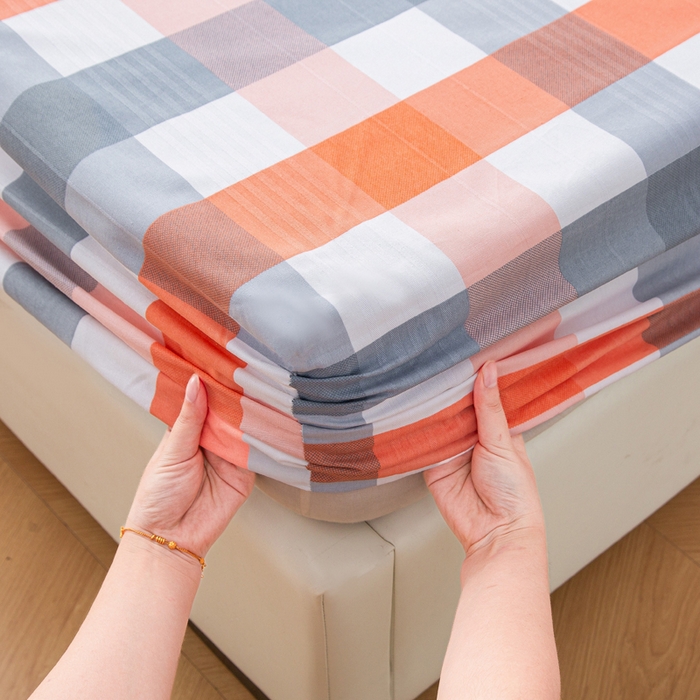 91家纺网 家纺一手货源 找家纺 金泰莱 2025新款五幅段床笠 粉白格