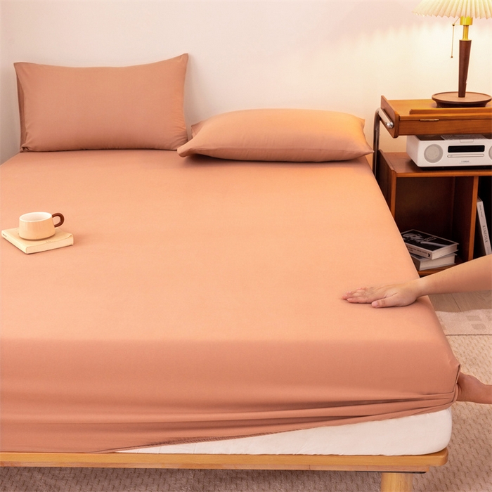 91家纺网 家纺一手货源 找家纺 优迈 2025新款水洗棉亲肤磨毛纯色单品系列单床笠单枕套三件套 橘红