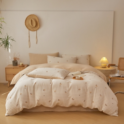 618家纺 2025新款A类母婴级全棉三层纱皱皱纱纯棉四件套 小樱桃