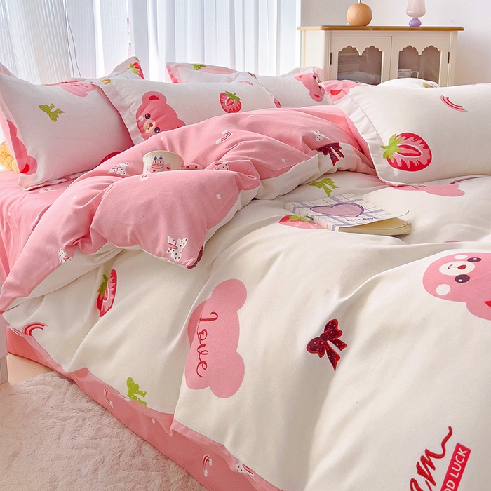 91家纺网 家纺一手货源 找家纺 梦卓家纺 2025新款小清新植物羊绒印花单被套 草莓圣代