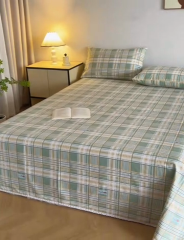 91家纺网 家纺一手货源 找家纺 首爱 2025新款五幅段床单 千鸟格