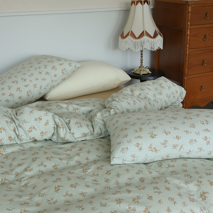 91家纺网 家纺一手货源 找家纺 2025春夏新品母婴A类全棉纯棉针织棉软糯糯清新小碎花床单款四件套 复古玫瑰