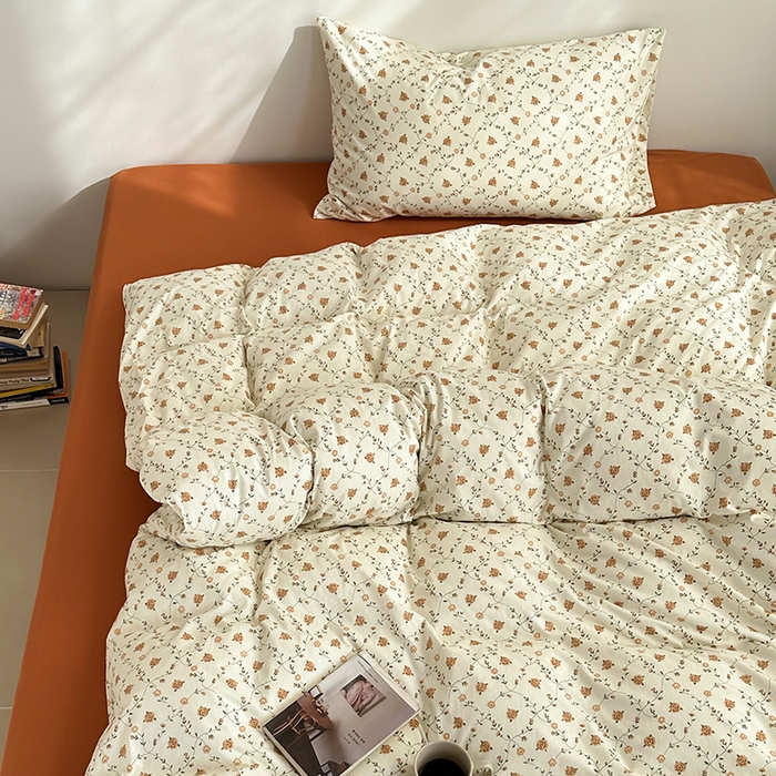 91家纺网 家纺一手货源 找家纺 2025春夏新品母婴A类全棉纯棉针织棉软糯糯清新小碎花床单款四件套 韩式花