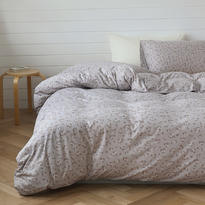 91家纺网 家纺一手货源 找家纺 2025春夏新品母婴A类全棉纯棉针织棉软糯糯清新小碎花床单款四件套 艾沙咖