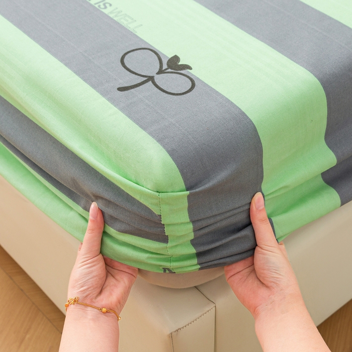 91家纺网 家纺一手货源 找家纺 金泰莱 2025新款五幅段床笠 海军绿